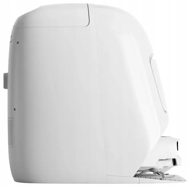 robot-sprzatajacy-dji-romo-s-model-dji-romo-s