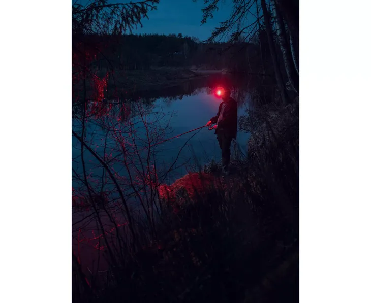 latarka-armytek-wizard-c2-wr-warm-zasilanie-akumulatorowe