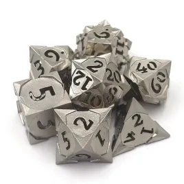 kostki-rpg-duma-kowala-zestaw-7-metalowych-kosci