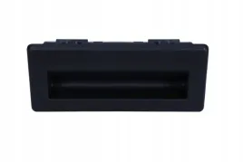 wlacznik-bagaznika-vw-touran-09-vag-3v0827566