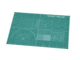 mata-do-ciecia-cutting-mat-a3-size-green-74076-tamiya