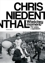 wlasciwy-moment-pol-wieku-z-aparatem