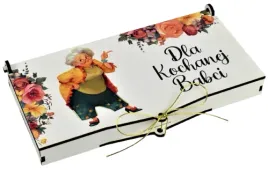 dzien-babci-pudelko-na-czekolade-prezent-personalizacja-zawieszka-gratis