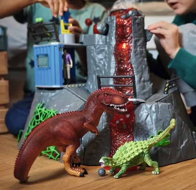 schleich-42564-duza-ekspedycja-na-wulkan-minimalny-wiek-dziecka-18