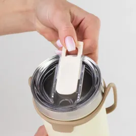 kubek-termiczny-termos-duzy-550ml-na-herbate-kawe-napoj-podrozny-bialy