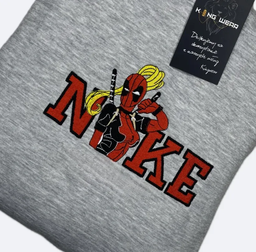matching-bluzy-deadpool