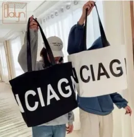 materialowa-duza-torba-czarna-damska