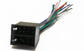 gniazdo-radiowe-iso-glosnikowe-zasilajace-do-radia