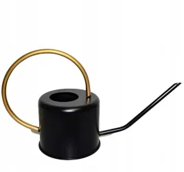 konewka-dekoracyjna-czarna-ze-zlota-raczka