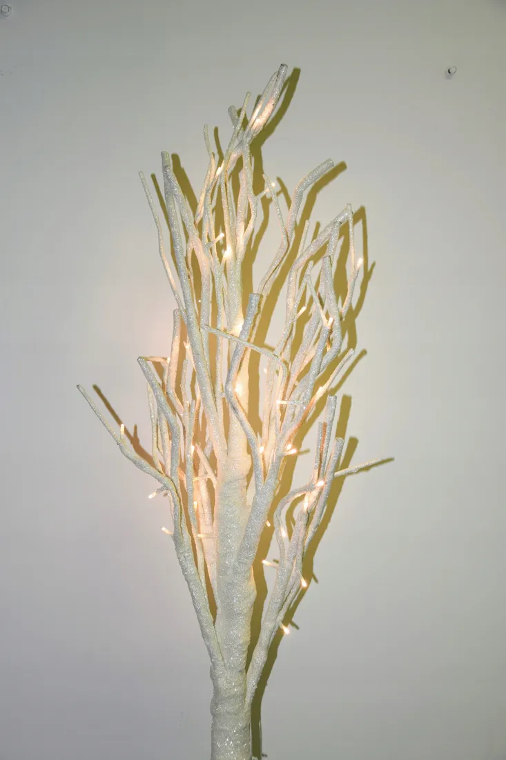 drzewko-led-biale-srednie-120cm