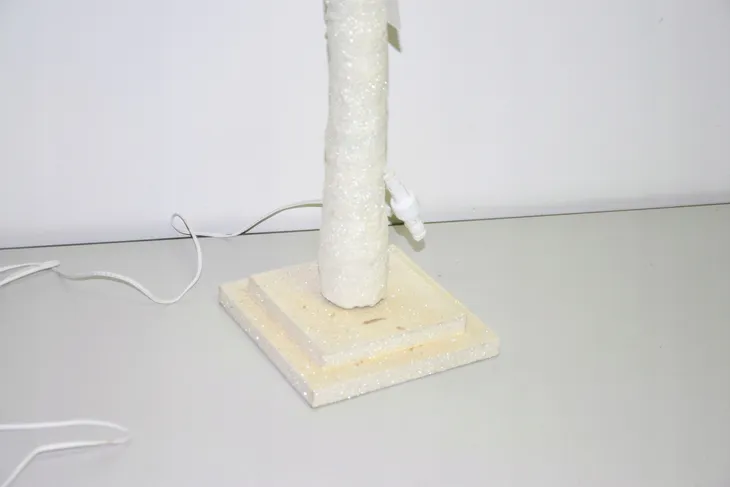 drzewko-led-biale-srednie-120cm-kod-producenta-222-156