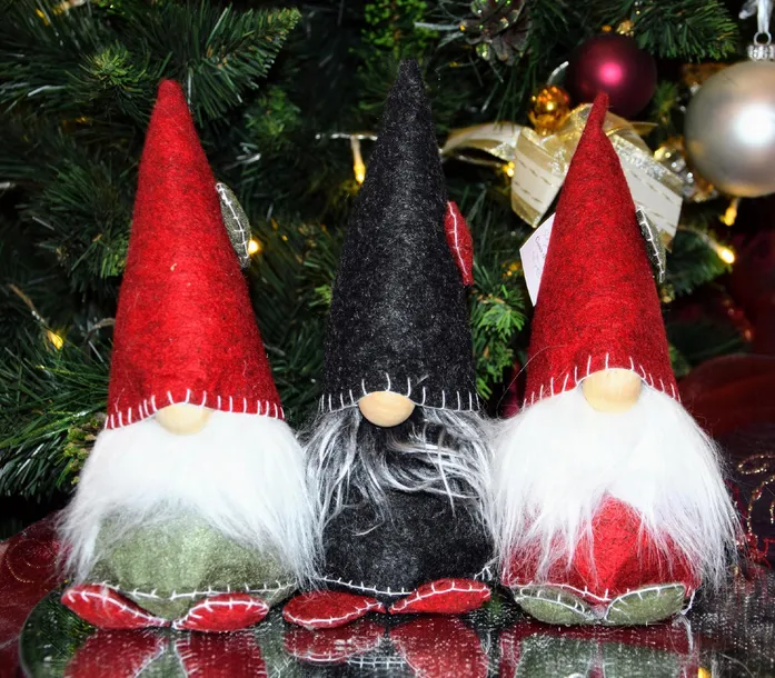 materialowy-skrzat-czerwony-23cm-rodzaj-figurka