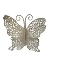 motyl-sredni-zawieszka-srebrna