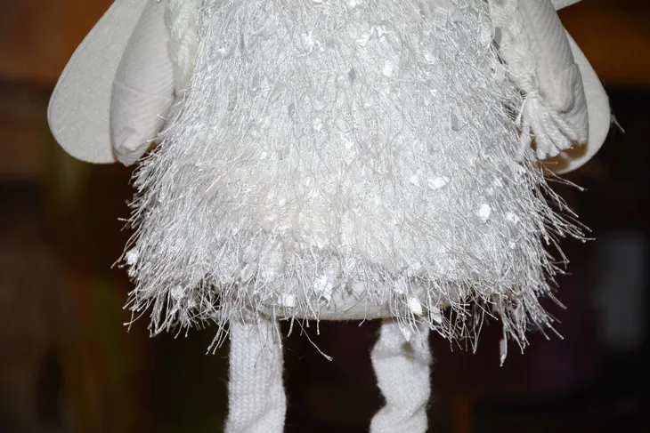 materialowy-skrzat-bialy-56cm-kod-producenta-xy103