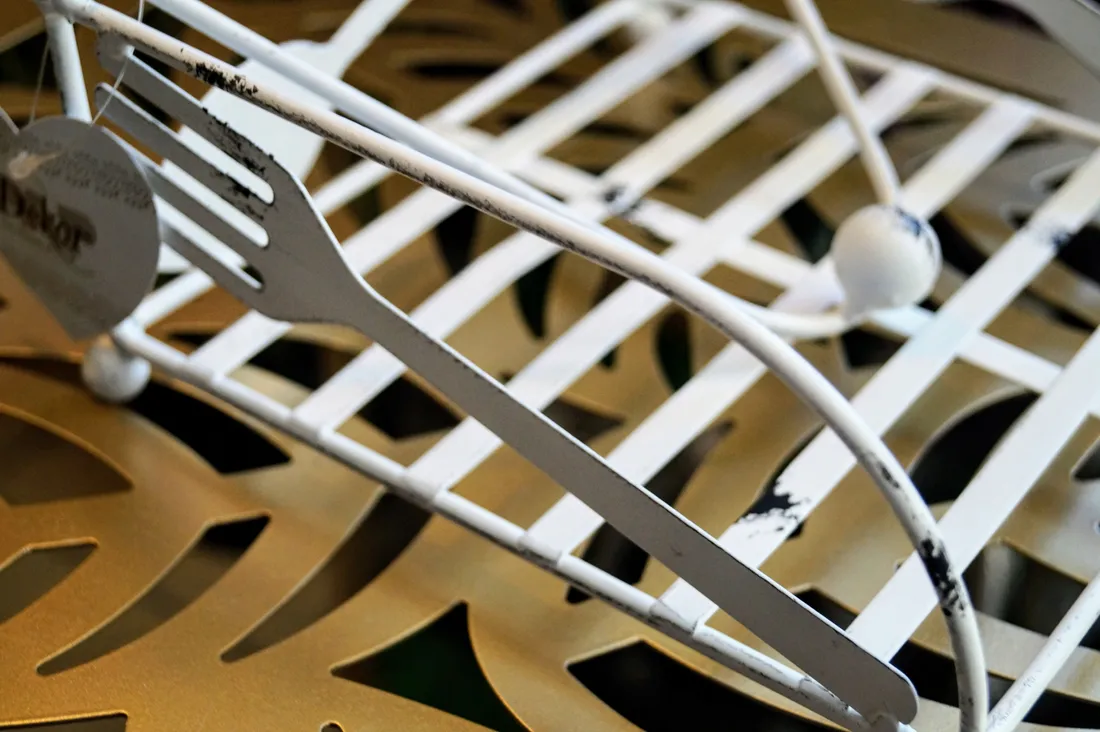 serwetnik-metalowy-stan-nowy