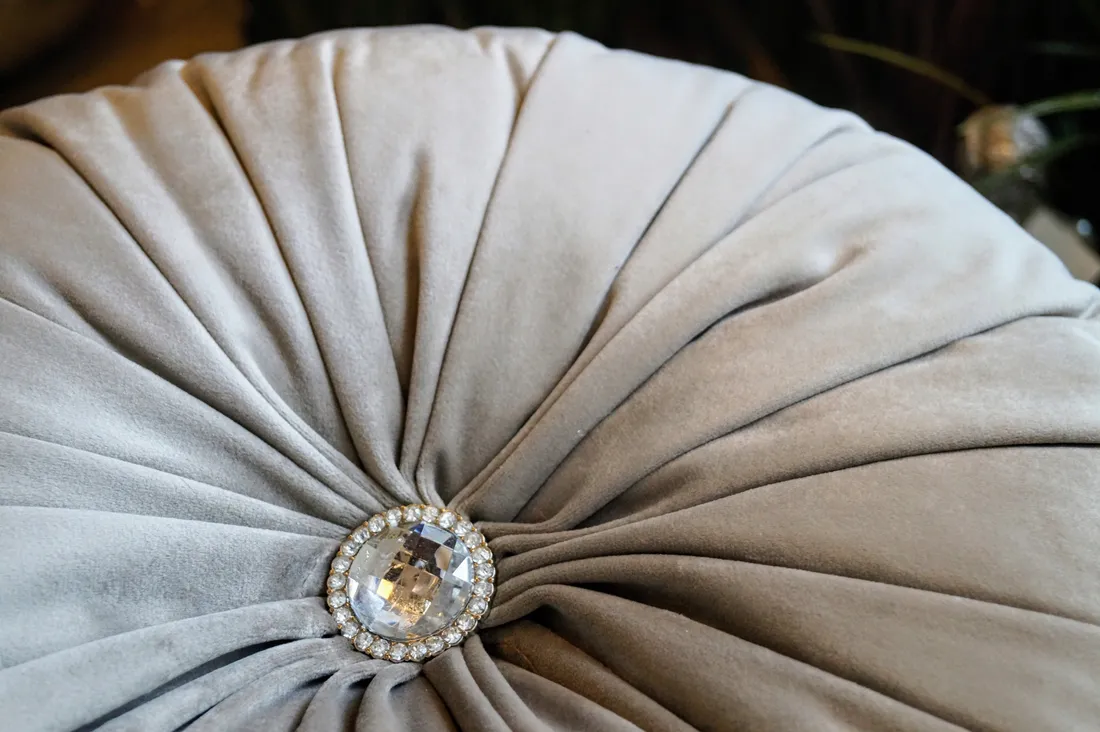 poduszka-okragla-bez-38cm-stan-nowy