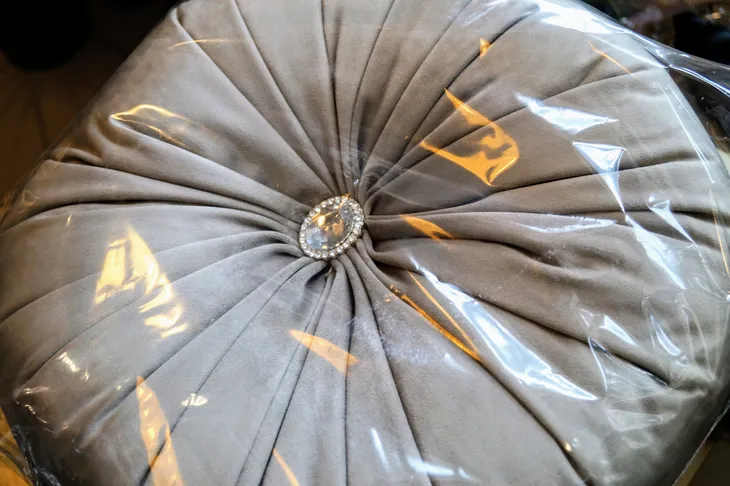 poduszka-okragla-bez-38cm-marka-decor-pap