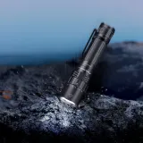 latarka-led-fenix-pd40r-v3-0-zasilanie-akumulatorowe