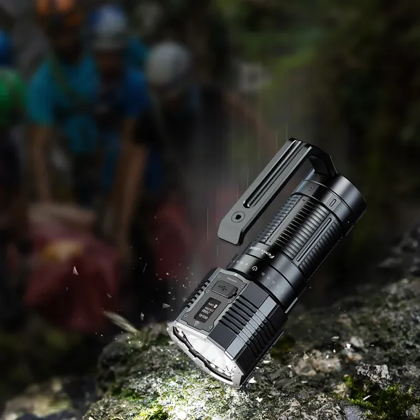 latarka-led-fenix-lr60r-zasilanie-akumulatorowe