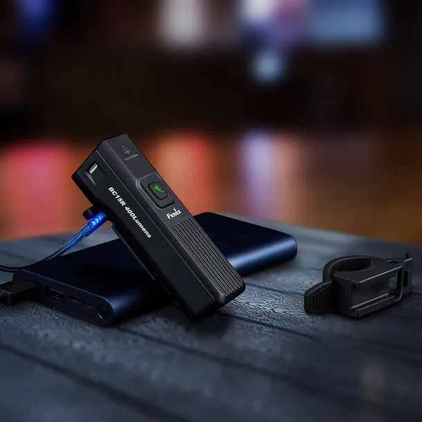 latarka-rowerowa-fenix-bc15r-waga-109-g