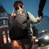 latarka-led-fenix-mini-lite-cechy-dodatkowe-klips-do-mocowania