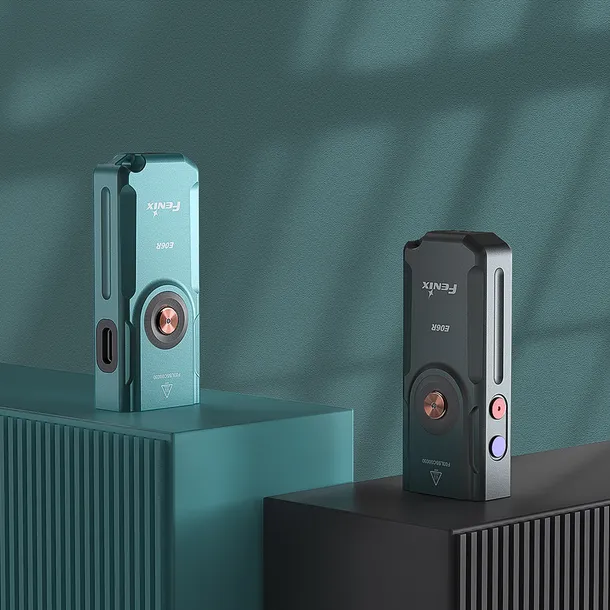 latarka-led-fenix-e06r-turkusowa-material-aluminium