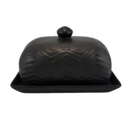 maselniczka-ceramiczna-czarna-stukturalna