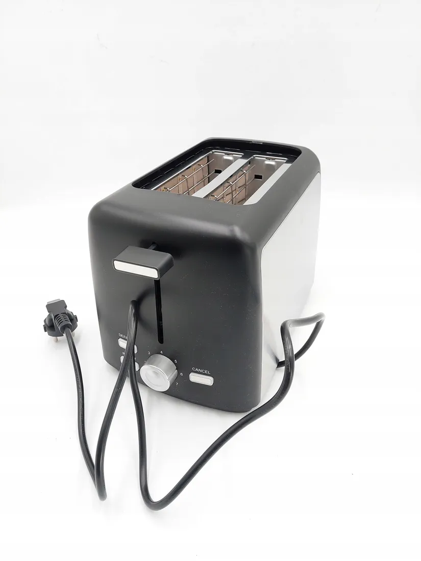 toster-amazon-basics-800w