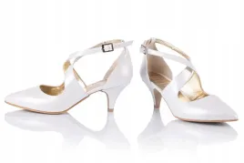 buty-slubne-skorzane-niskie-szpilki-bialy-35
