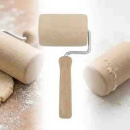 walek-drewniany-do-ciasta-z-raczka-maly-16cm