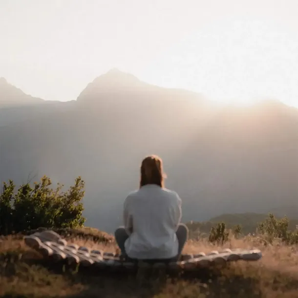 materac-klymit-static-v-recon-akcesoria-w-zestawie-brak