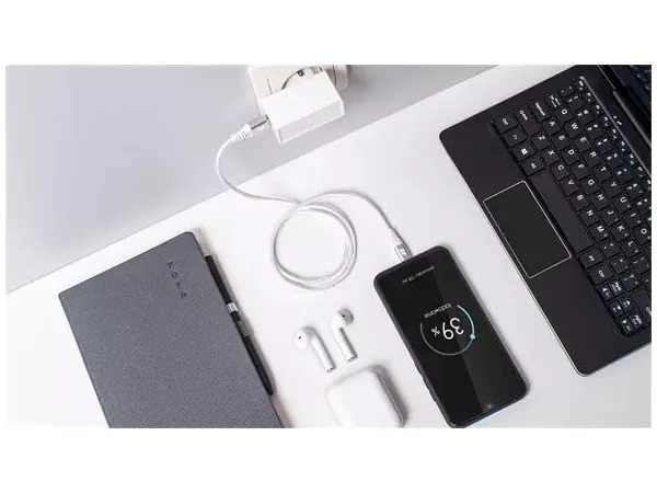 kabel-rebel-usb-usb-typ-c-1-m-bialy-zgodnosc-ze-standardem-quick-charge-3-0