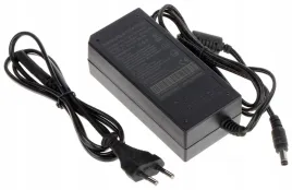 zasilacz-impulsowy-12v-4a-5-5-do-kamer-monitoringu