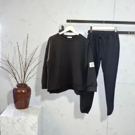 bawelniany-dres-damski-czarny-oversize