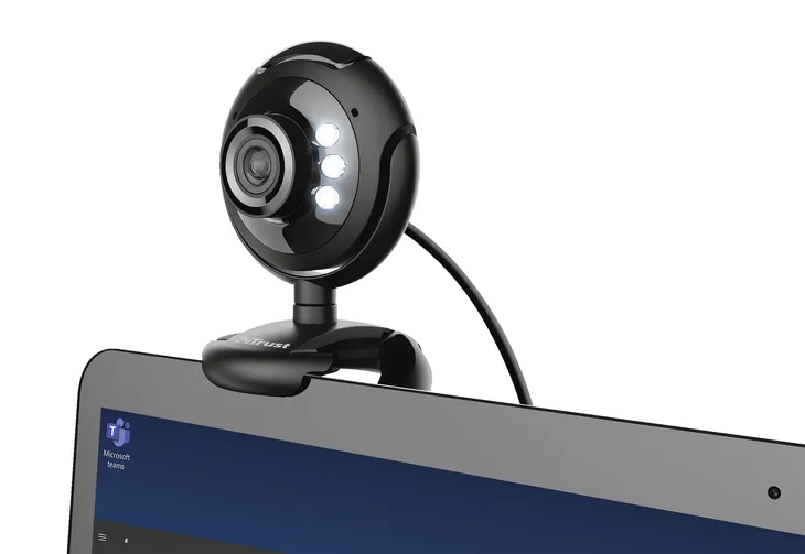 kamera-internetowa-trust-spotlight-pro-13-mp-sledzenie-twarzy-nie