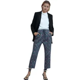 spodnie-damskie-zara-grabatowe-z-nadrukiem-nogawka-7-8