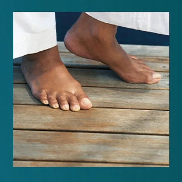 compeed-plastry-na-halluksy-5-szt-x2-marka-inna