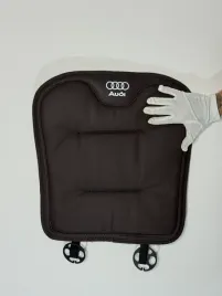 mata-ochronna-siedzenie-audi-uniwersalna-poduszka-na-fotelskora-pu