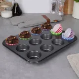 forma-do-muffinek-z-papilotkami-13-el-stan-nowy