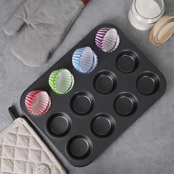 forma-do-muffinek-z-papilotkami-13-el-material-inny