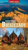 tourist-guide-visiting-bieszczady