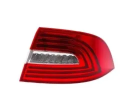 skoda-superb-3t-06-13-07-15-lampa-tyl-tylna-prawa