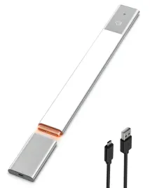 oswietlenie-podszafokowe-garderoby-ezvalo-kolor-bialy-cieply-40-cm