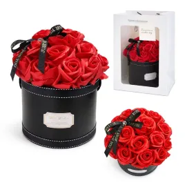 bukiet-roz-mydlane-roze-mydelka-na-walentynki-czerwone