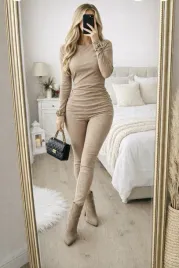 komplet-bluzka-z-roza-getry-bez