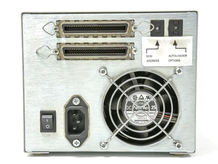 dds-3-streamer-hp-surestore-dat24x6-c1559-69201-dds-3-scsi-producent-hp