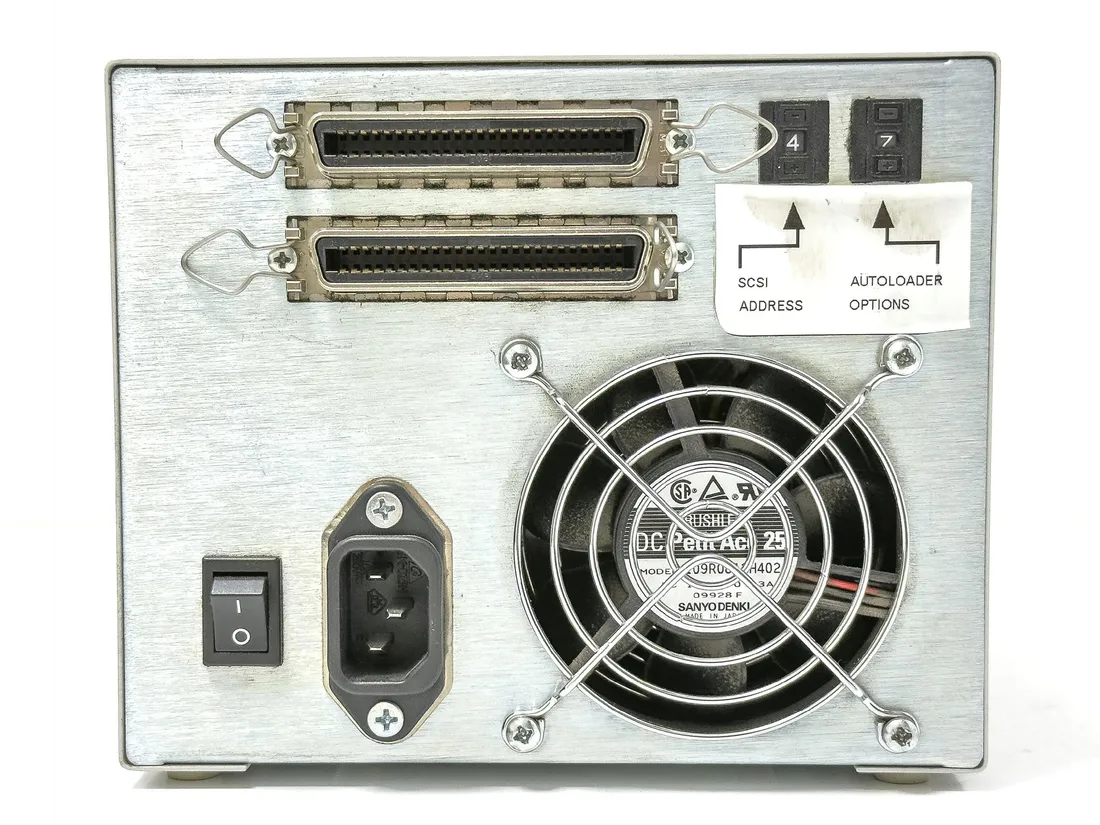 dds-3-streamer-hp-surestore-dat24x6-c1559-69201-dds-3-scsi