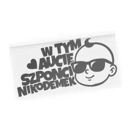naklejka-dziecko-w-tym-aucie-szponci-nikodemek-na-szybe-bobas-w-aucie