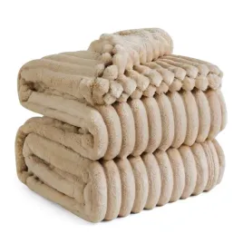 koc-aura-fluffy-caffe-200x220cm-cieply-idealny-na-jesien