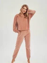 komplet-dresowy-damski-welurowy-pudrowy-roz-taro-r-xl